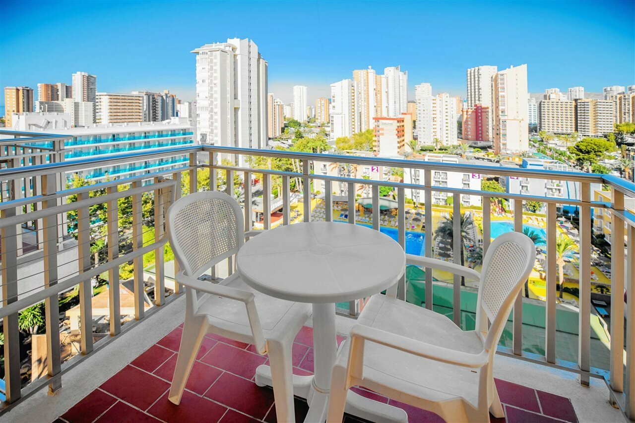 Фото Hotel Servigroup Pueblo Benidorm