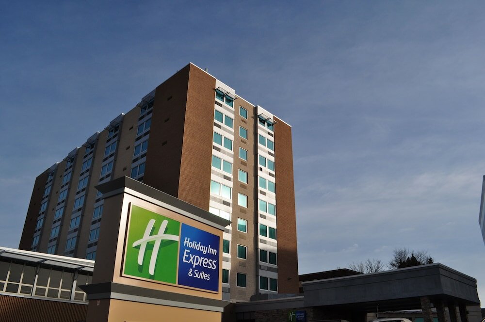 Фото Holiday Inn Express & Suites Pittsburgh West - Greentree, an Ihg Hotel
