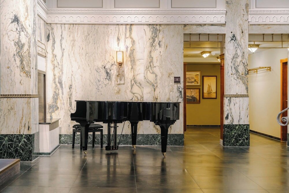 Фото Reichshof Hotel Hamburg