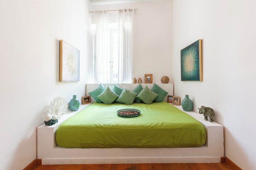 Фото Pantheon Luxury Gold Apartment