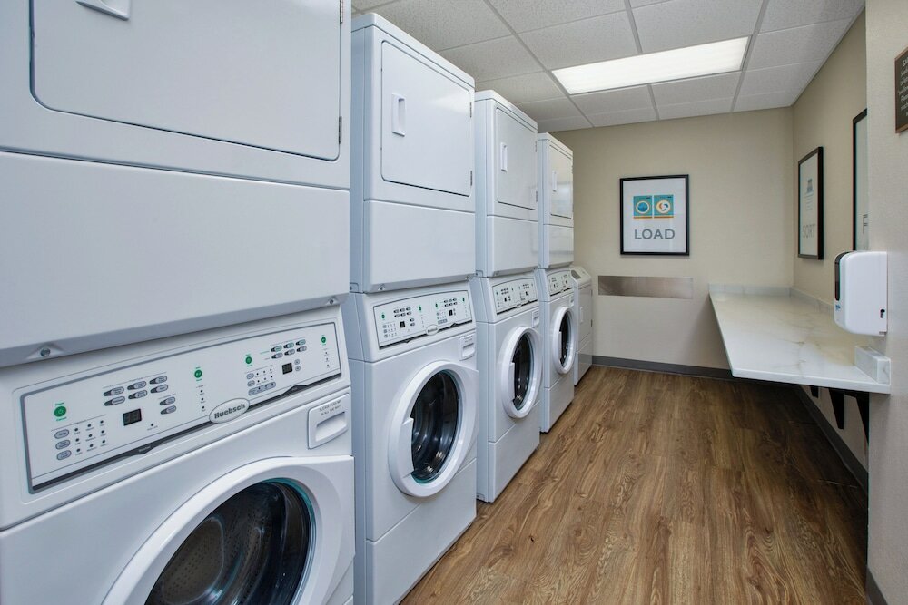 Фото Staybridge Suites Lincoln Northeast, an Ihg Hotel