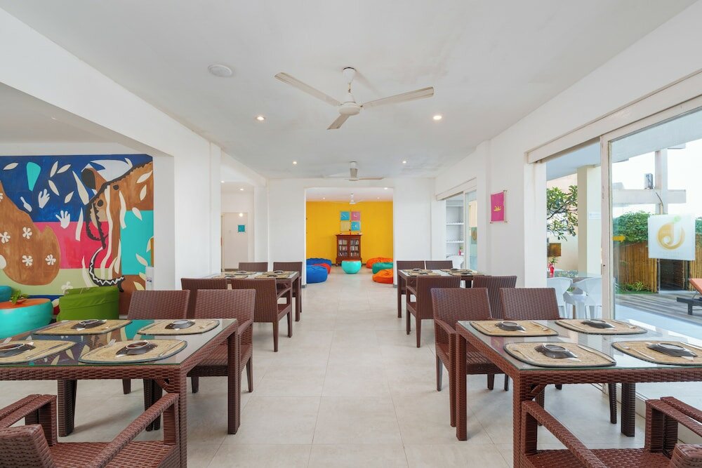 Фото Hotel J Negombo