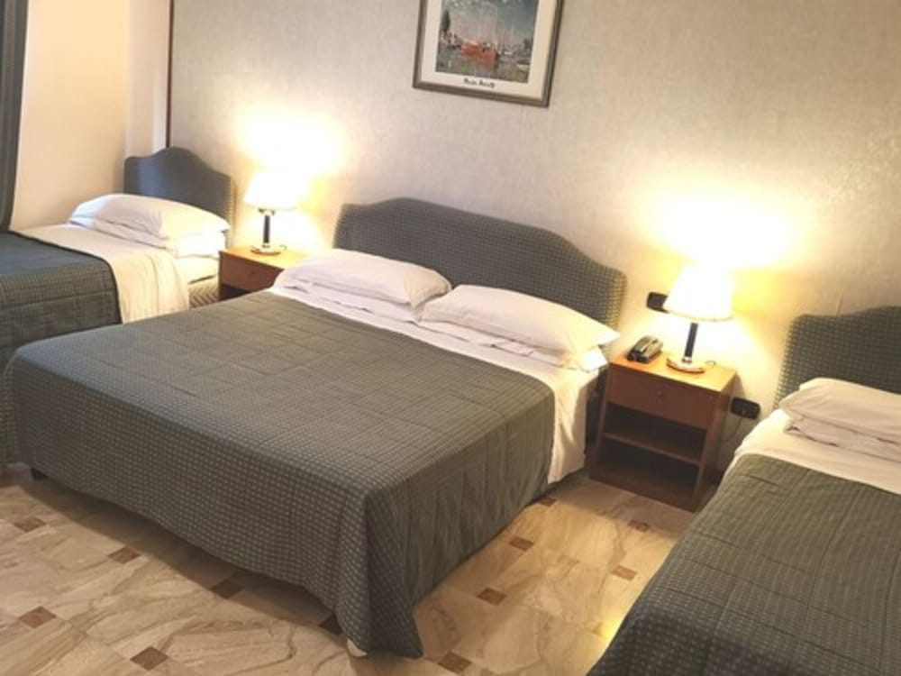 Фото Hotel Palace 2000