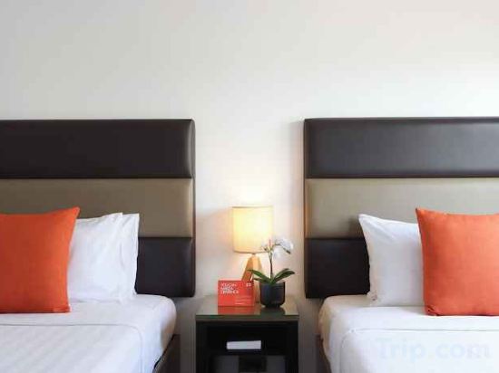 Фото Privato Makati
