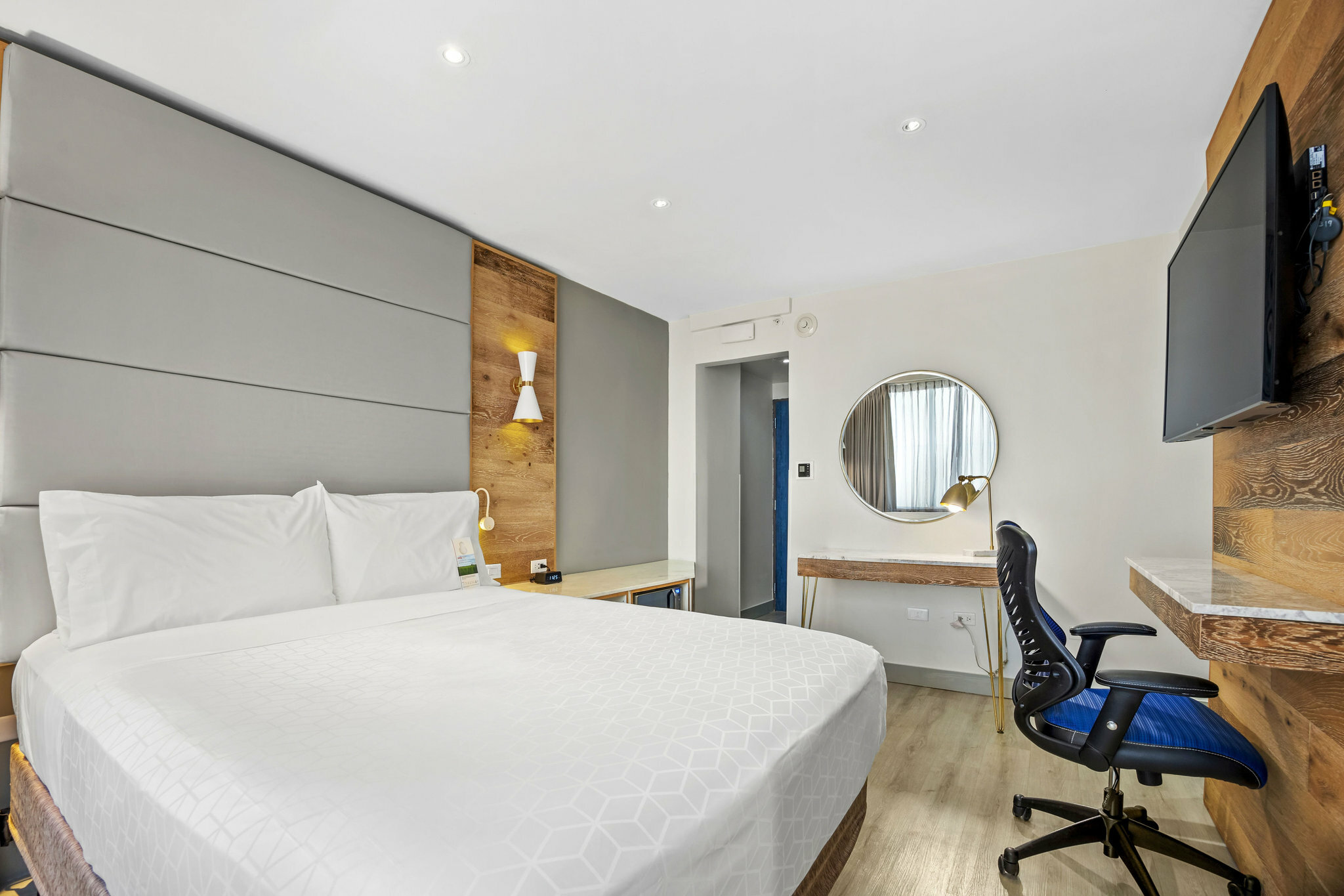 Фото Holiday Inn Express San Juan Condado, an Ihg Hotel