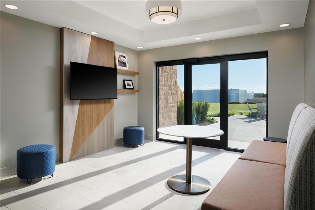 Фото @home by Best Western Walkerton