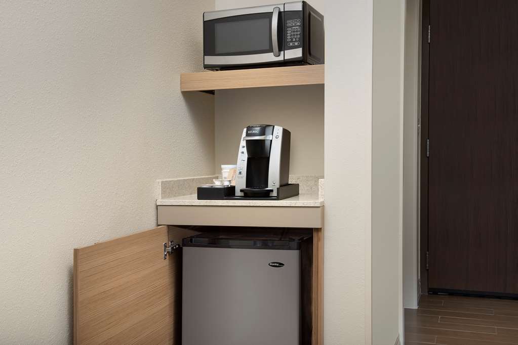 Фото Hilton Garden Inn Charlotte Airport