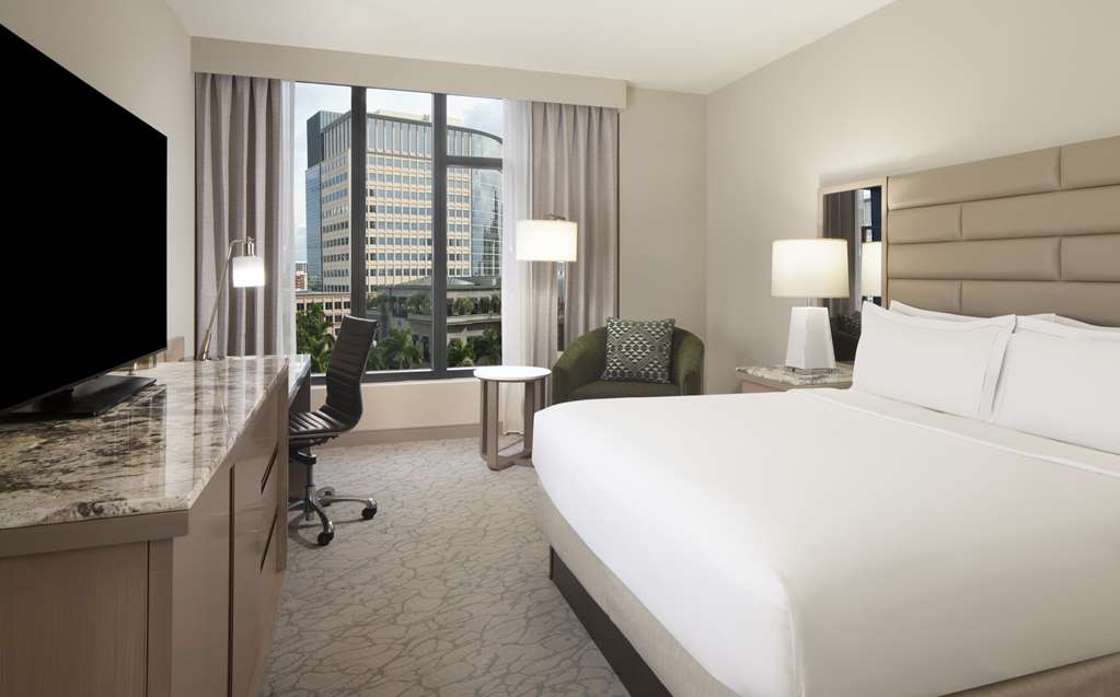 Фото Hilton West Palm Beach