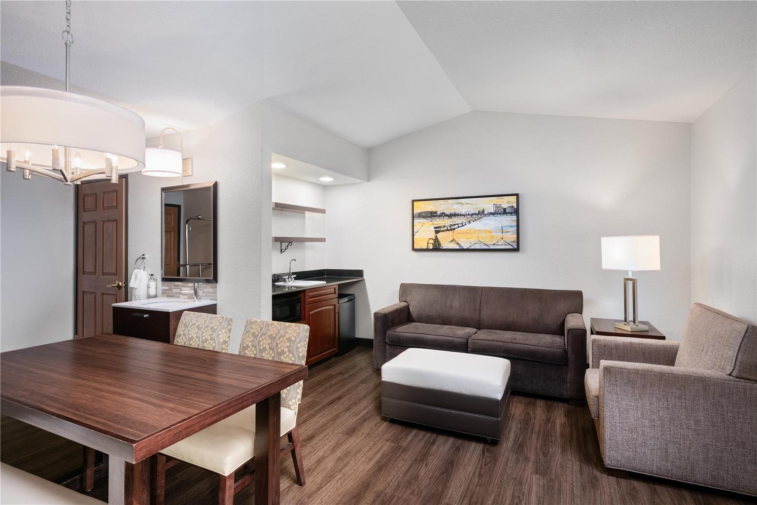 Фото Best Western Premier Bridgewood Resort Hotel