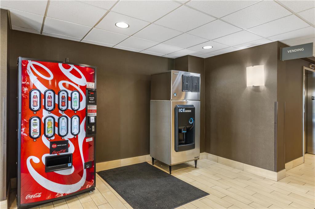 Фото Best Western Plus Winnipeg West