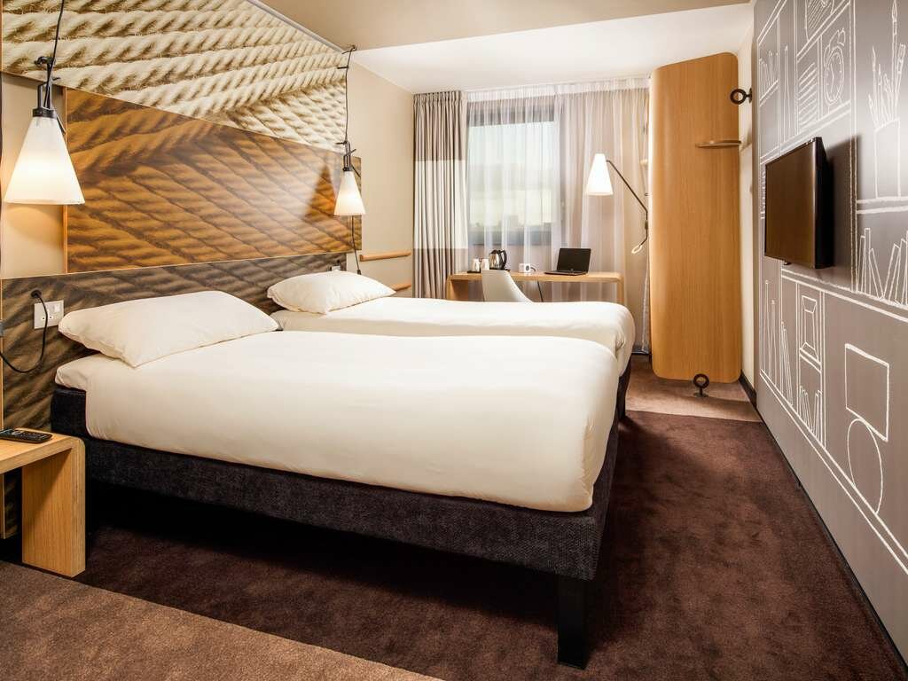 Фото Ibis Glasgow City Centre – Sauchiehall Street