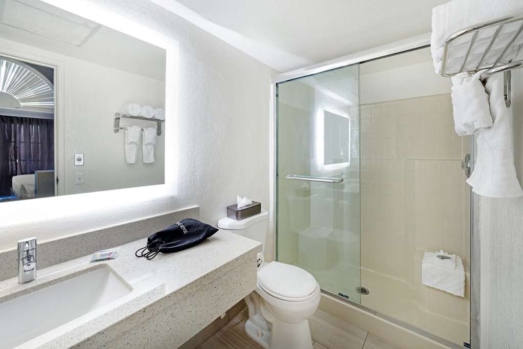 Фото Best Western Posada Royale Hotel & Suites