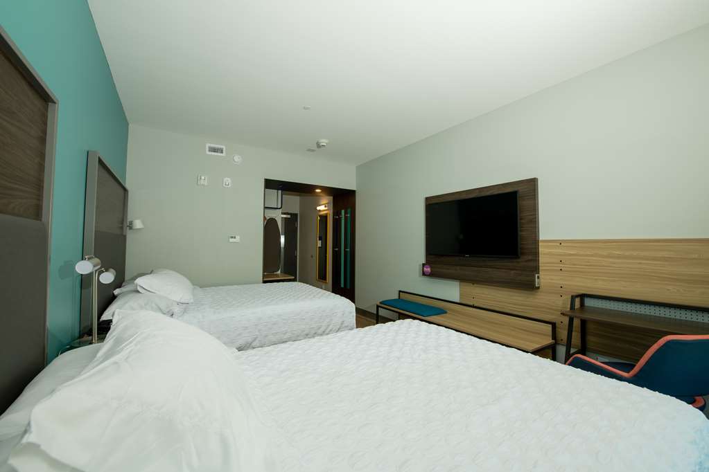 Фото Tru by Hilton The Colony Dallas