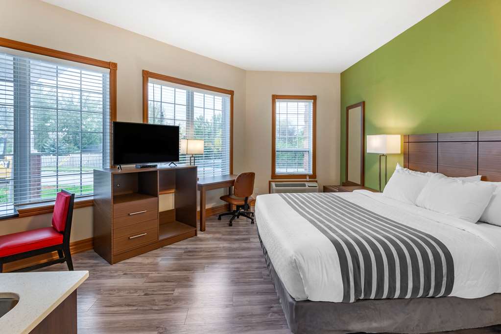 Фото SureStay Plus Hotel by Best Western Kincardine