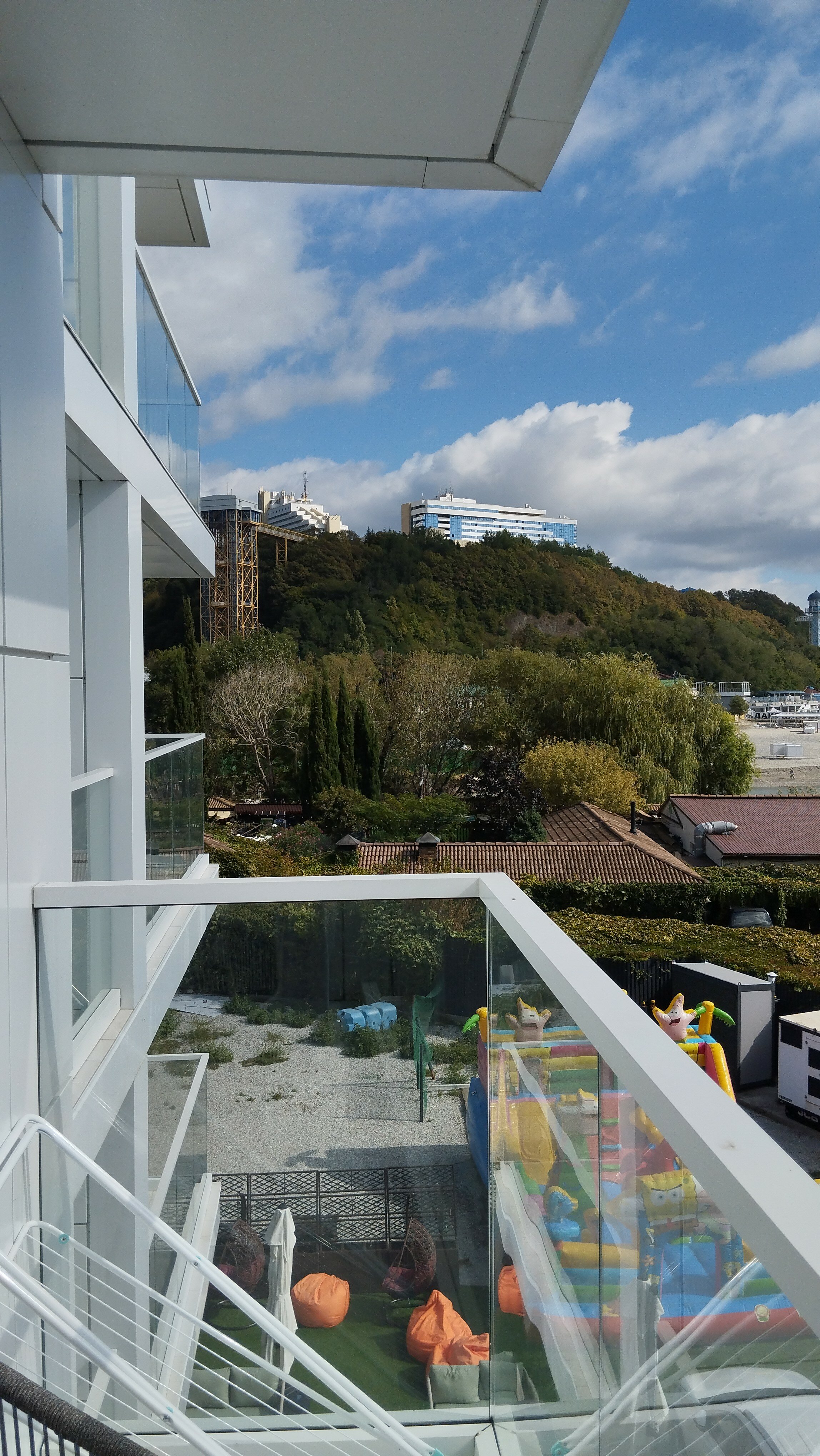 Фото Miracle Garden Hotel