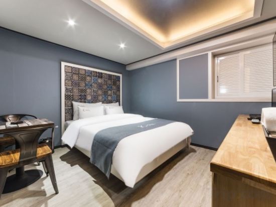 Фото Suwon Yeongtong K Hotel