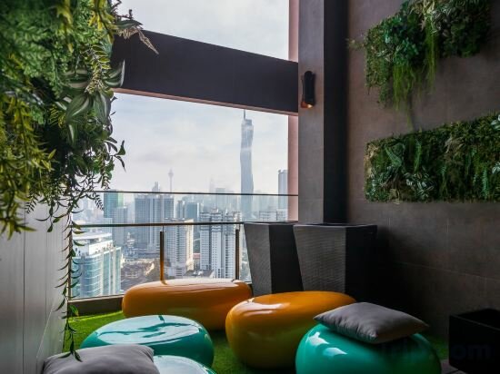 Фото Riveria Premium Kuala Lumpur Roam