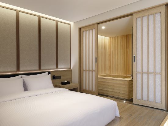 Фото Hotel Forêt The SPA