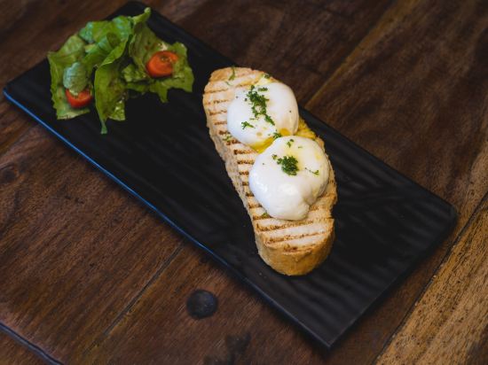 Фото Hotel Roadhouse