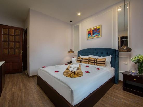 Фото S Central Hotel & SPA