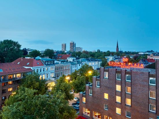 Фото Crowne Plaza City Alster