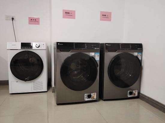 Фото Vienna International Hotel World Expo