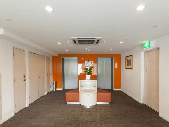 Фото Ymca One Orchard