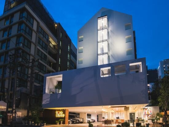 Фото TwoThree A Homely Hotel