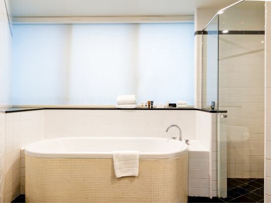 Фото Amora Hotel Jamison Sydney