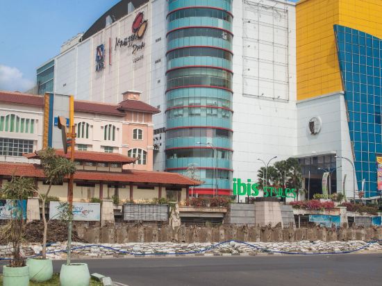 Фото Ibis Styles Jakarta Mangga Dua Square