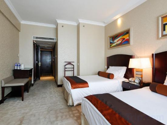 Фото Grand International Hotel Guangzhou