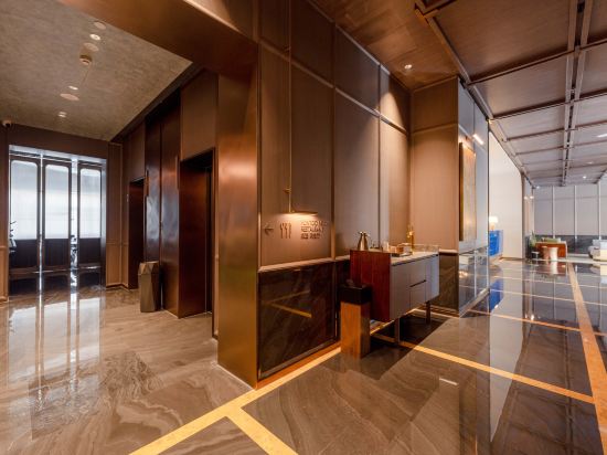 Фото Kunming Guandu Fontoo Hotel