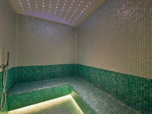 Гостиница DoubleTree by Hilton Sharjah Waterfront Hotel & Residences