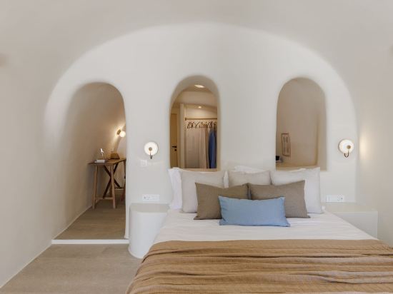 Фото Blue Art Caves