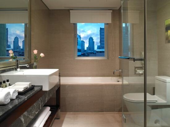 Фото Royal Biz Taipei