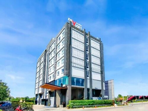 Гостиница DeVloft Residence в Накхонратчасиме
