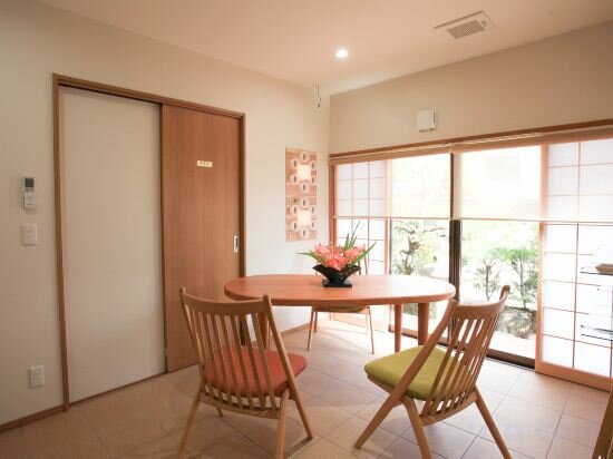 Фото Ichinomatsu Japanese Modern Hotel