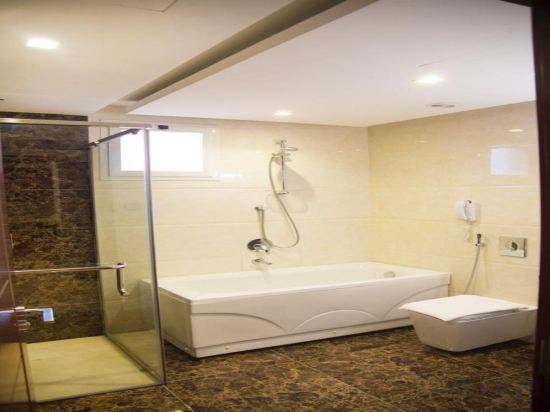 Фото Carawan Hotel Jeddah