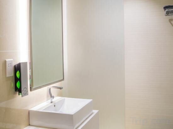 Фото Ambassador Transit Lounge Singapore T2