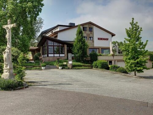 Гостиница Hotel Rebenhof в Агно-Висамбуре