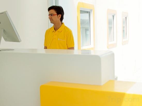 Фото Bloomrooms @ Link Road