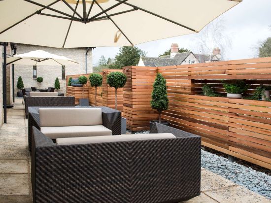 Фото Voco Oxford Spires Hotel