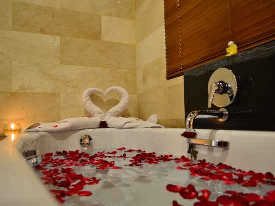 Фото Tetirah Boutique Hotel