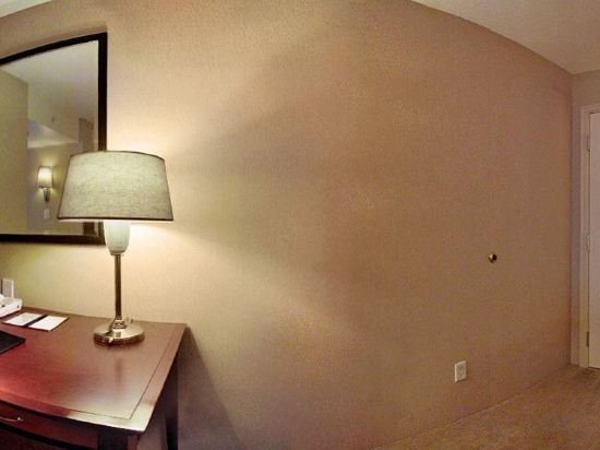 Фото Hilton Vancouver Airport