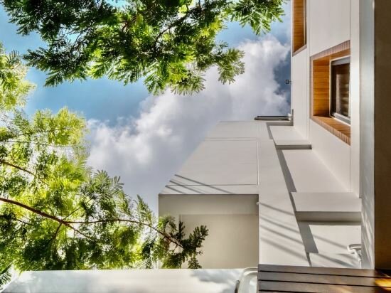 Фото Zen Master Hotel