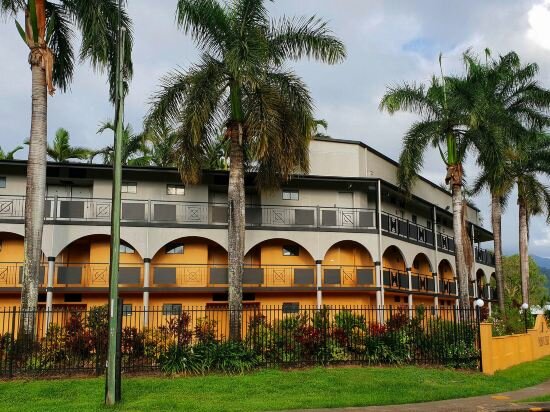 Фото Palm Royale Cairns