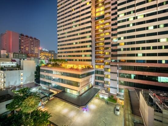 Фото Royal Benja Hotel