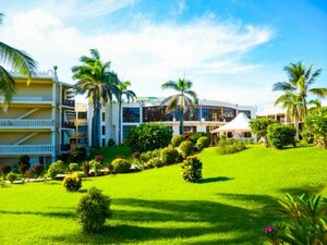 Гостиница Golden Tulip Dar Es Salaam