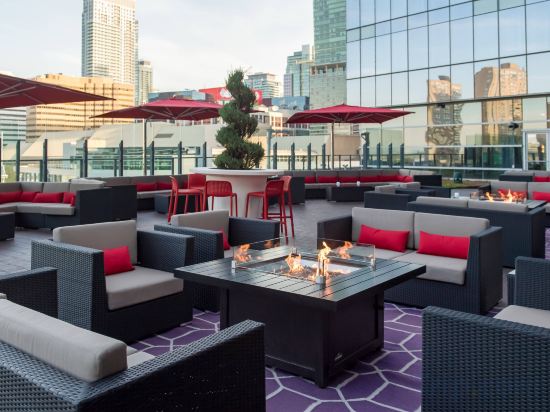 Фото Delta Hotels by Marriott Toronto