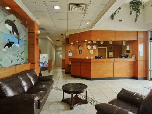 Внешний вид отеля Days Inn by Wyndham Vancouver Airport в Ричмонде, фото 5